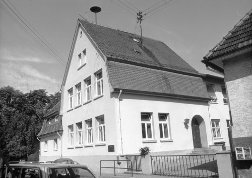 S/W Foto Schulhaus Remseck-Hochberg