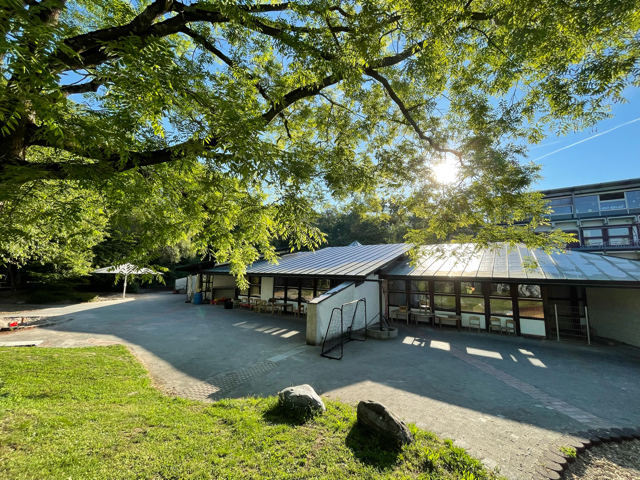 Foto Kindergarten Außenansicht