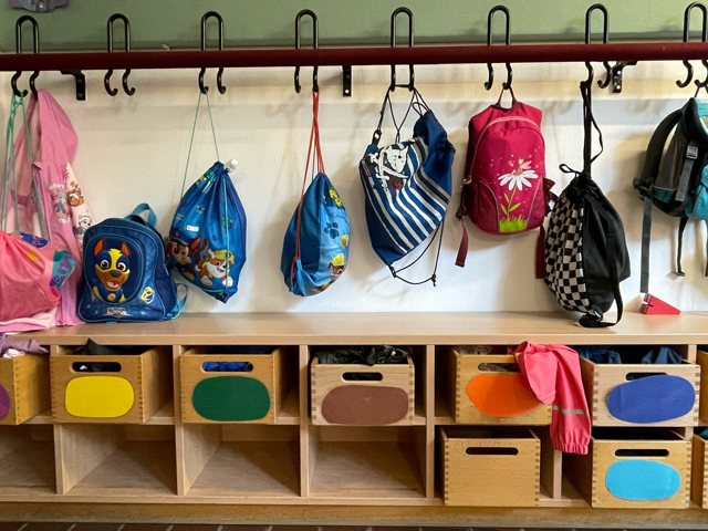 Foto Kindergarten Kleiderhaken